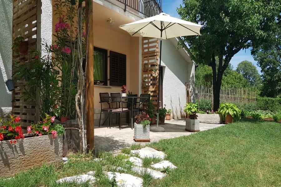 Apartment Norina Grožnjan Exterior foto